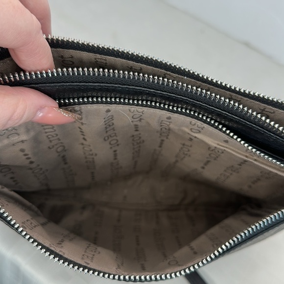 Margot Black Leather crossbody bag - Picture 7 of 9